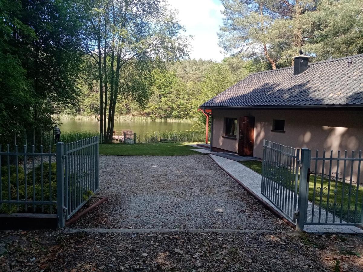 Urokliwy Domek Nad Brzegiem Jeziora Lubiatów Dış mekan fotoğraf