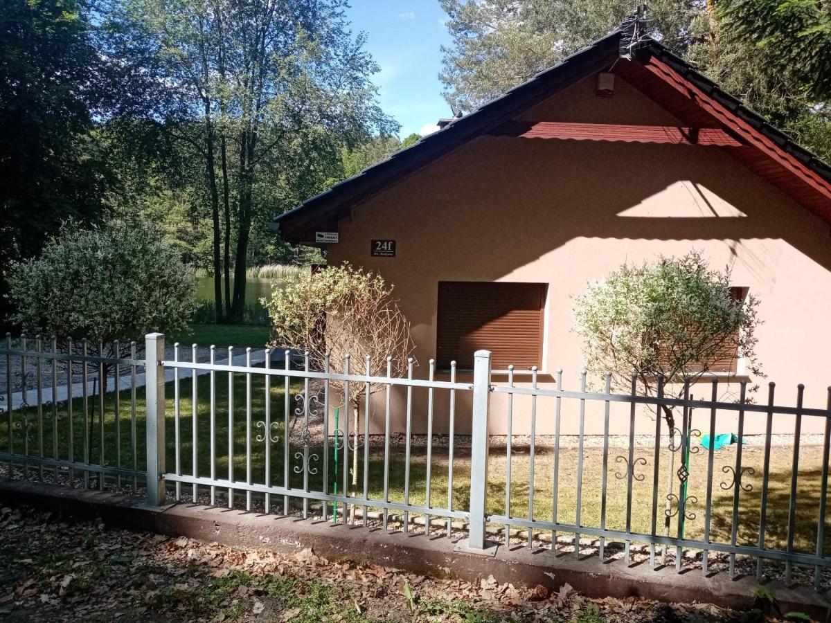 Urokliwy Domek Nad Brzegiem Jeziora Lubiatów Dış mekan fotoğraf